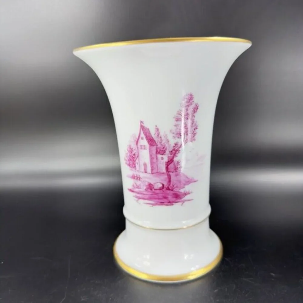 1975 Hochst German Vase Magenta House Church with‎ Gold Trim Germany Porcelain
